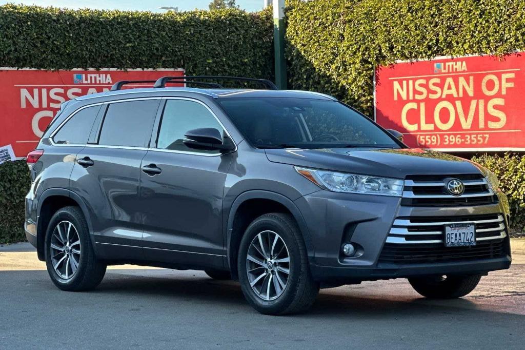 used 2018 Toyota Highlander car, priced at $29,868