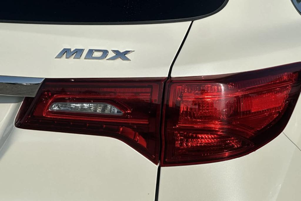 used 2016 Acura MDX car, priced at $13,600