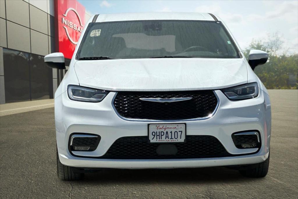 used 2023 Chrysler Pacifica Hybrid car, priced at $27,099