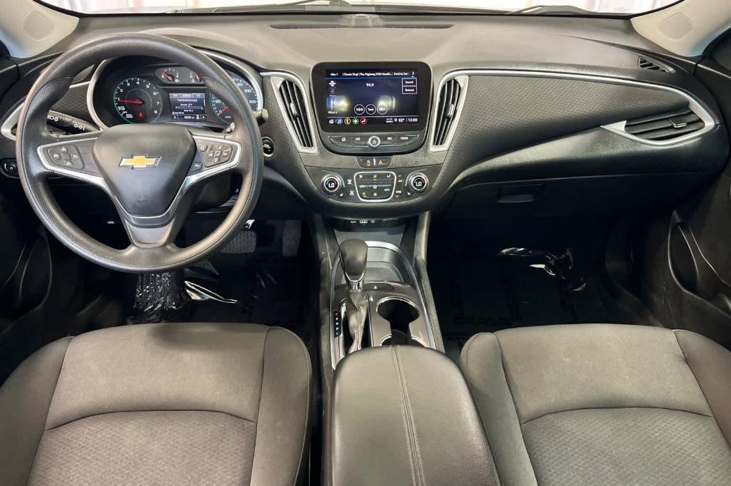 used 2022 Chevrolet Malibu car, priced at $17,924