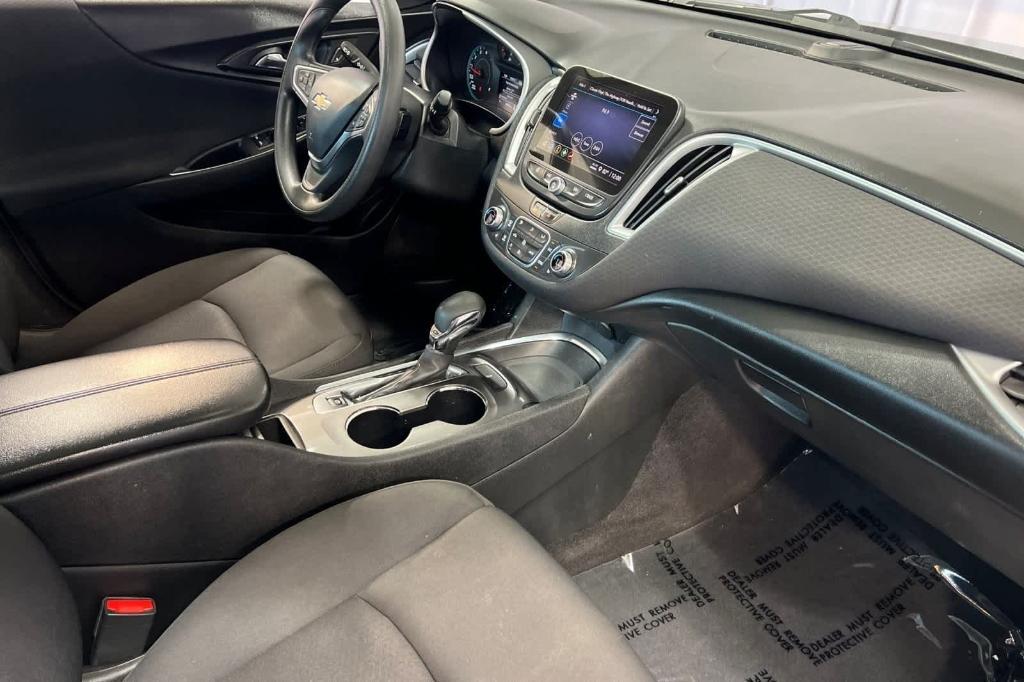 used 2022 Chevrolet Malibu car, priced at $17,924