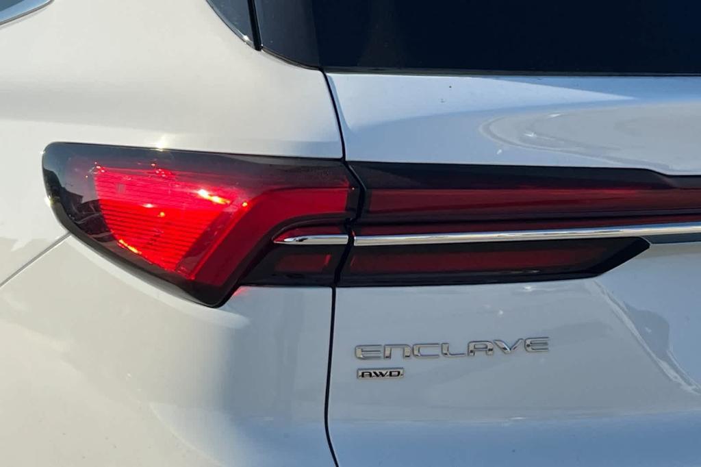 used 2025 Buick Enclave car, priced at $36,995