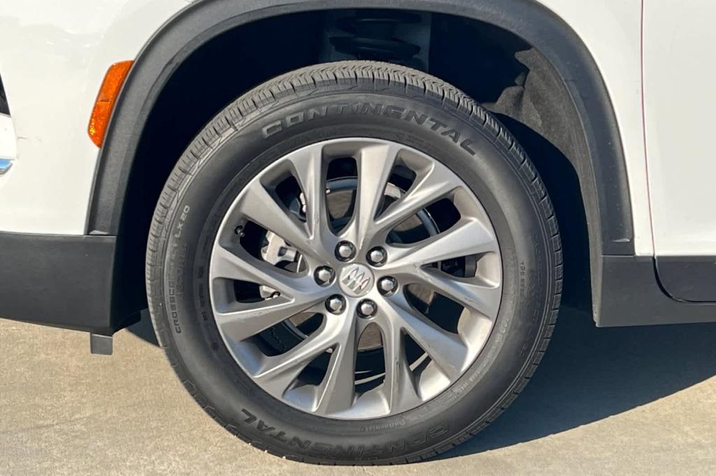 used 2025 Buick Enclave car, priced at $36,995