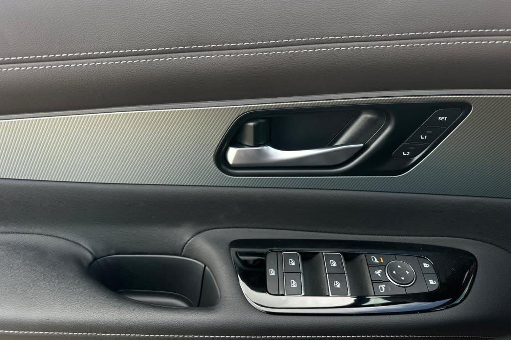 new 2025 Nissan Murano car, priced at $43,919
