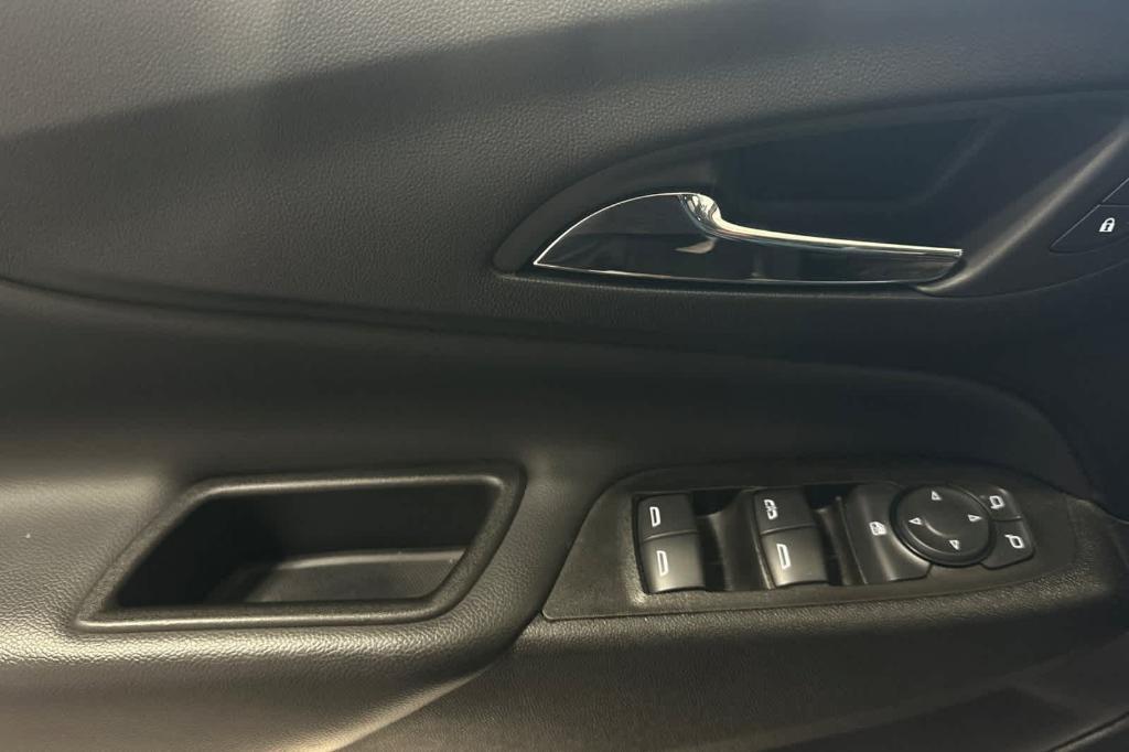 used 2024 Chevrolet Equinox car, priced at $21,508