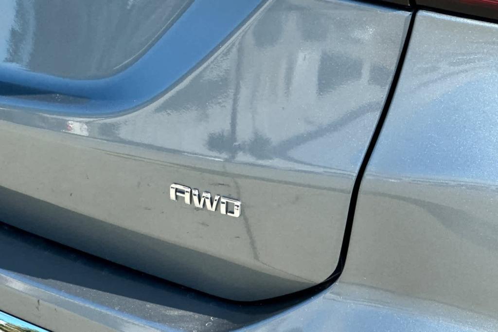 used 2024 Chevrolet Equinox car, priced at $21,508