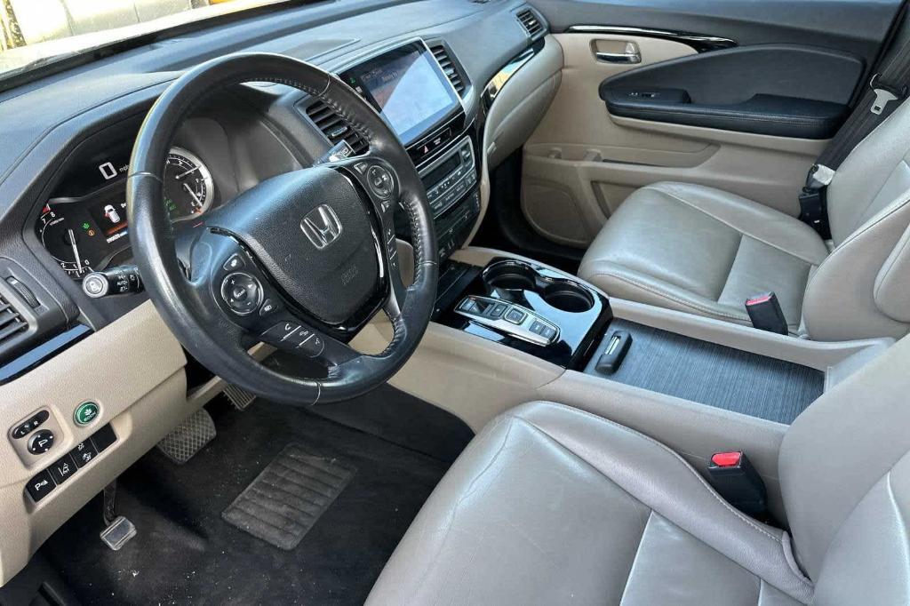 used 2016 Honda Pilot car, priced at $18,975