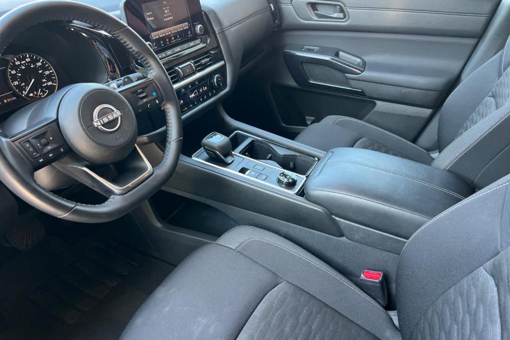 used 2025 Nissan Pathfinder car, priced at $34,946