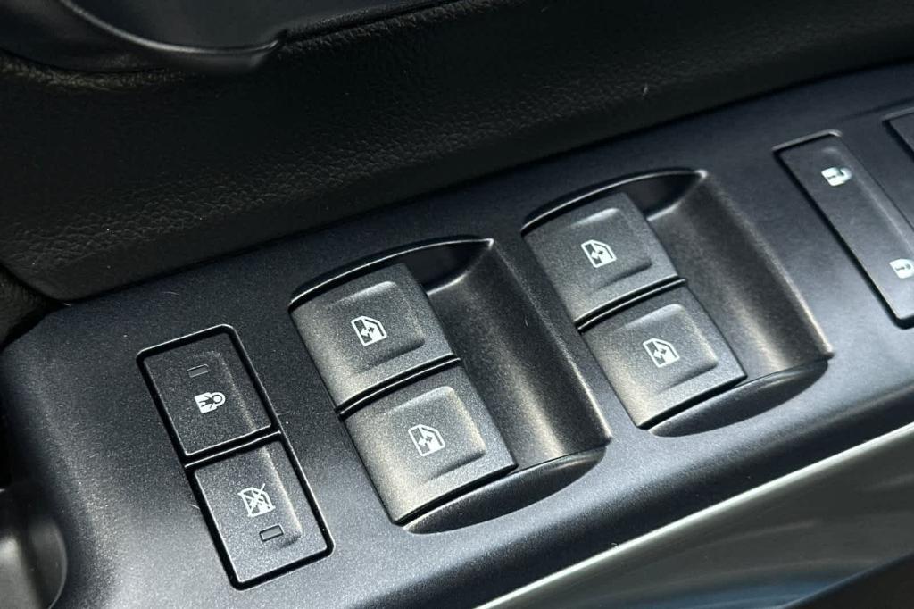 used 2018 Chevrolet Silverado 1500 car, priced at $22,714