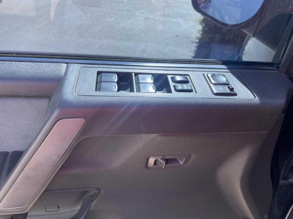 used 2006 Nissan Titan car, priced at $8,995