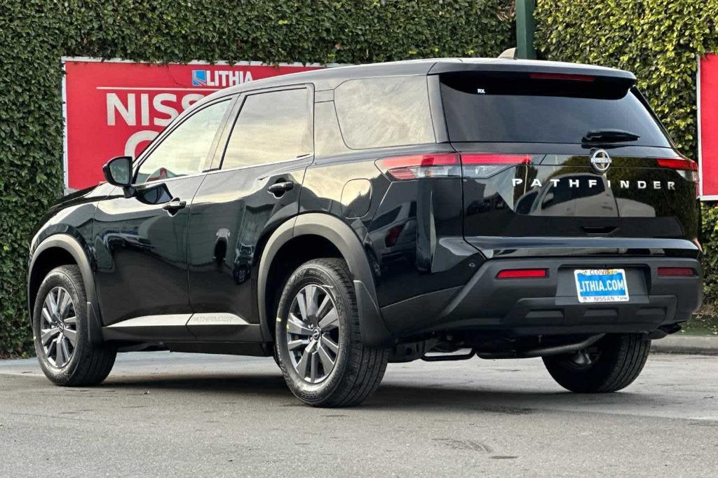 new 2025 Nissan Pathfinder car, priced at $36,561