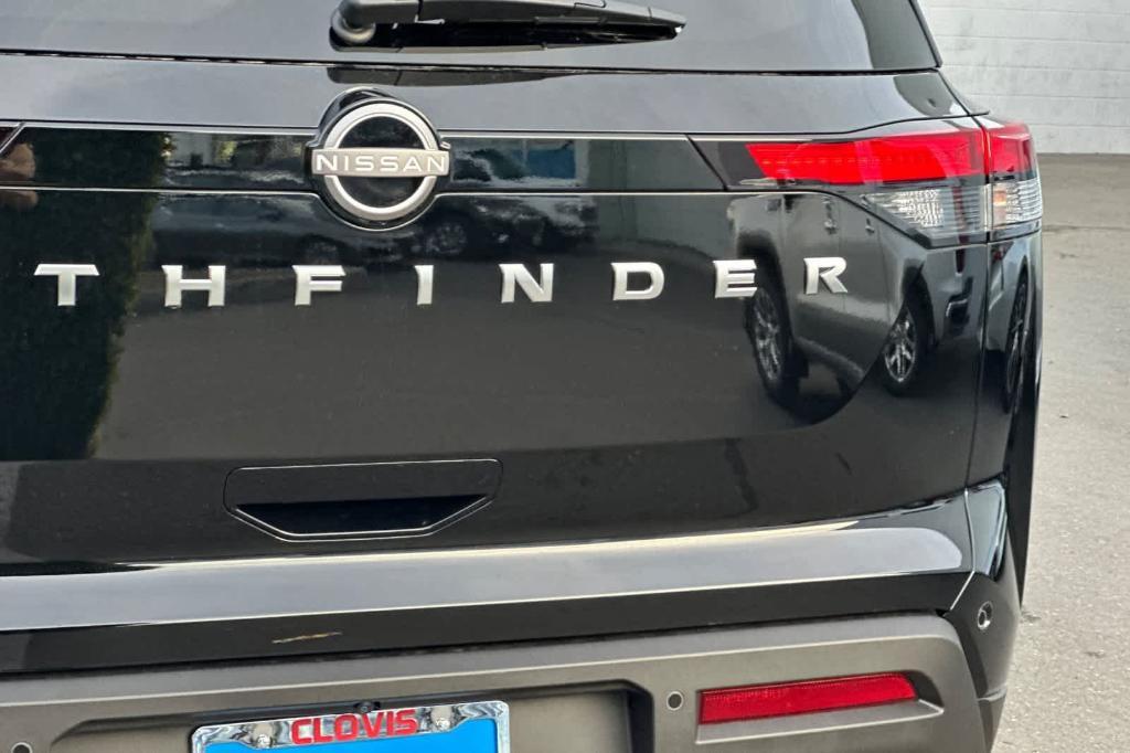 new 2025 Nissan Pathfinder car, priced at $36,561