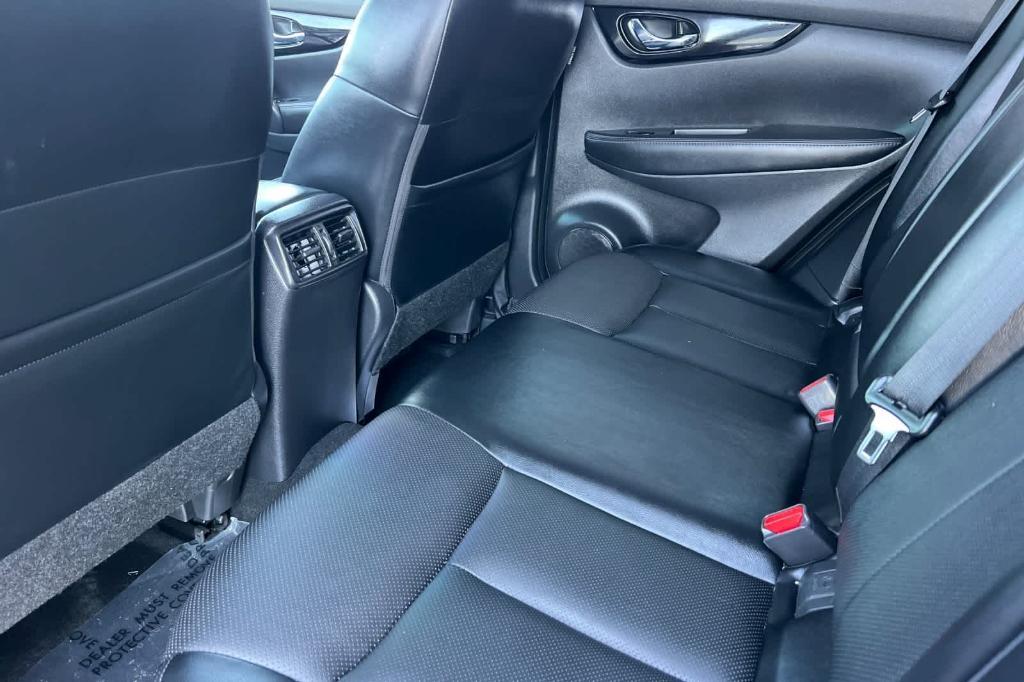 used 2022 Nissan Rogue Sport car, priced at $21,890