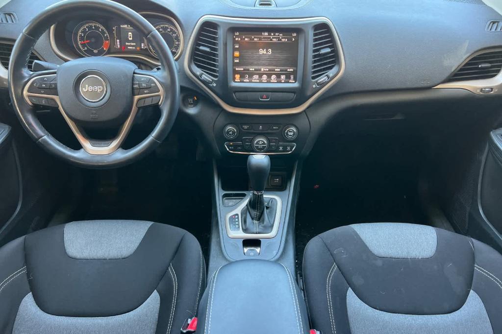 used 2014 Jeep Cherokee car, priced at $13,679