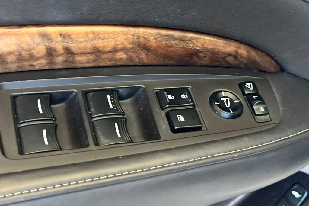 used 2020 Acura MDX car, priced at $28,698