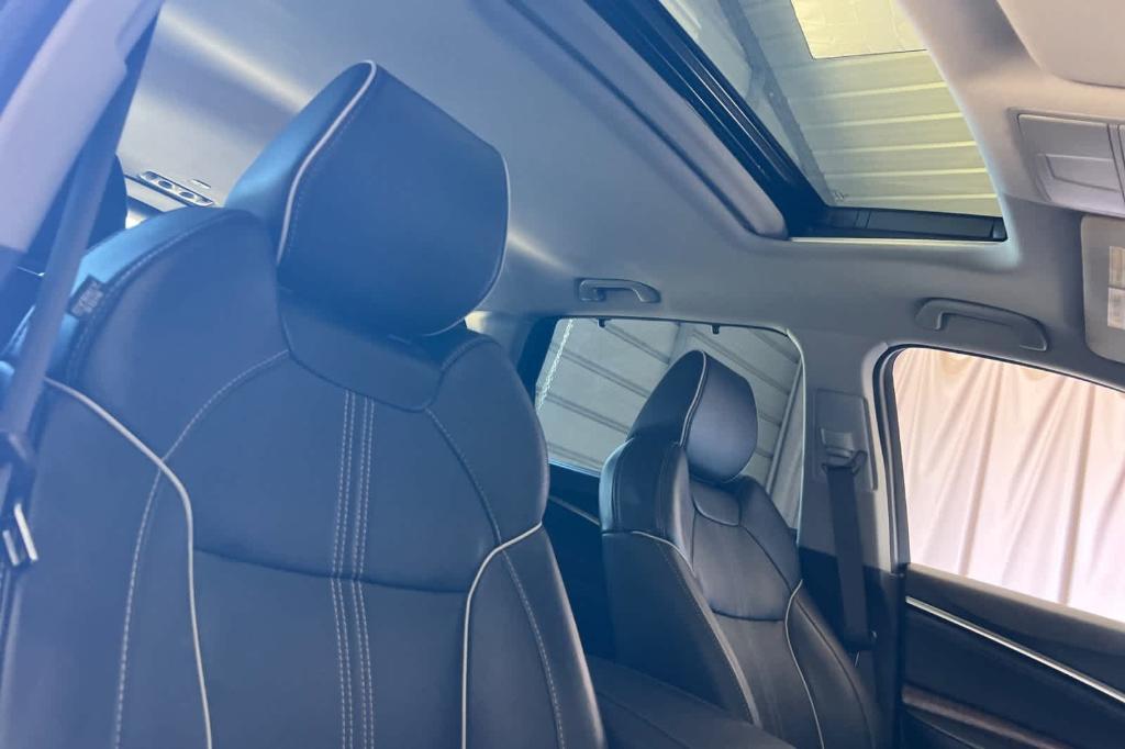 used 2020 Acura MDX car, priced at $28,698