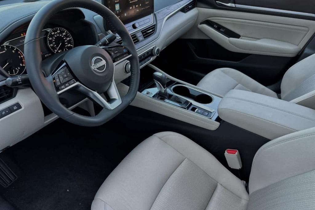 used 2023 Nissan Altima car, priced at $23,989