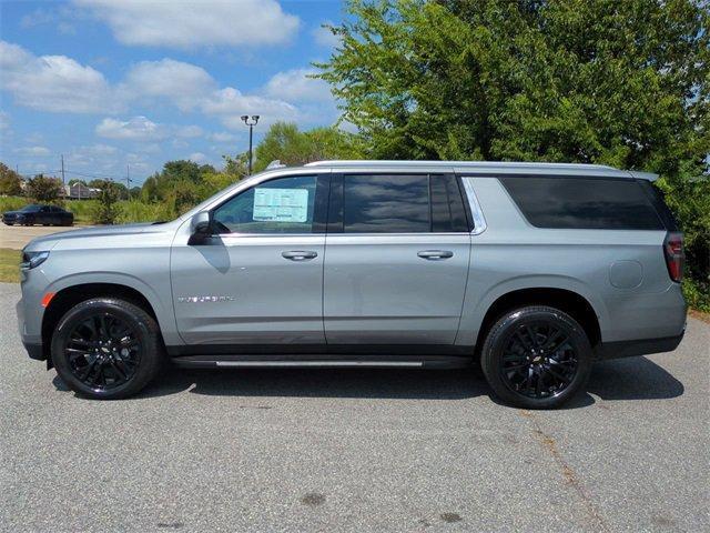 new 2024 Chevrolet Suburban car, priced at $70,863