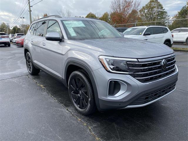 new 2025 Volkswagen Atlas car, priced at $47,326