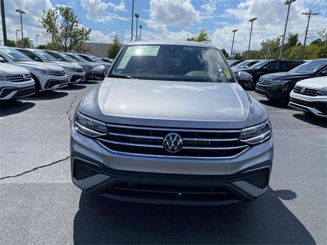 new 2024 Volkswagen Tiguan car, priced at $34,051