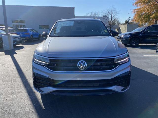 new 2024 Volkswagen Tiguan car, priced at $37,161