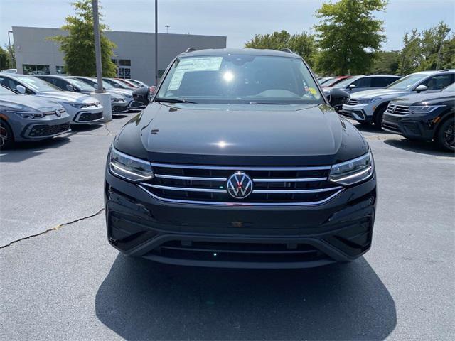 new 2024 Volkswagen Tiguan car, priced at $31,311