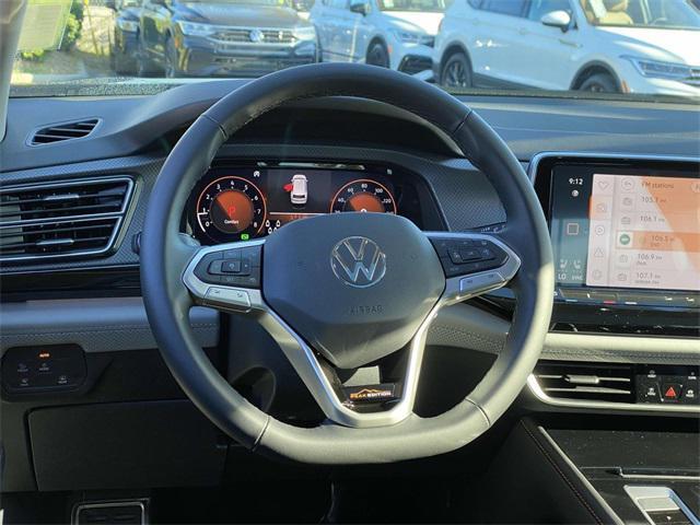 new 2025 Volkswagen Atlas car, priced at $49,186