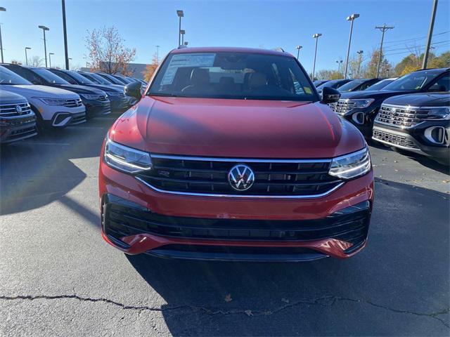 new 2024 Volkswagen Tiguan car, priced at $39,006