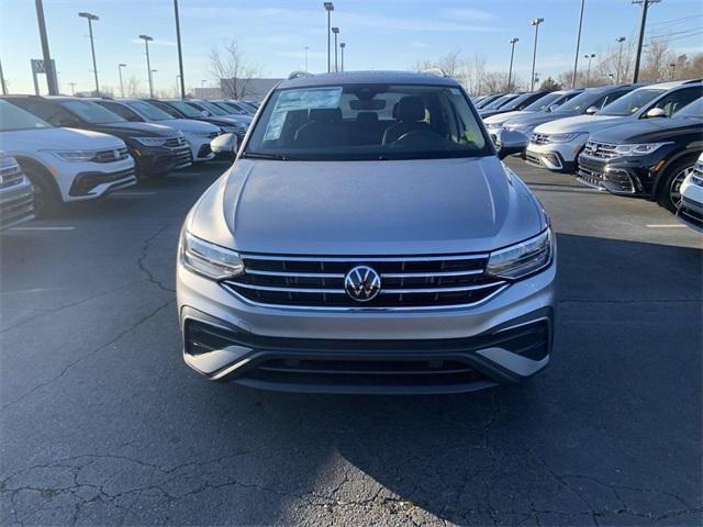 new 2024 Volkswagen Tiguan car, priced at $36,681