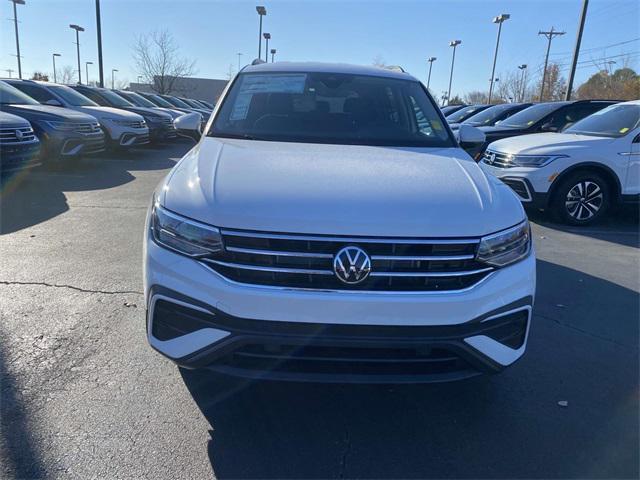 new 2024 Volkswagen Tiguan car, priced at $31,311