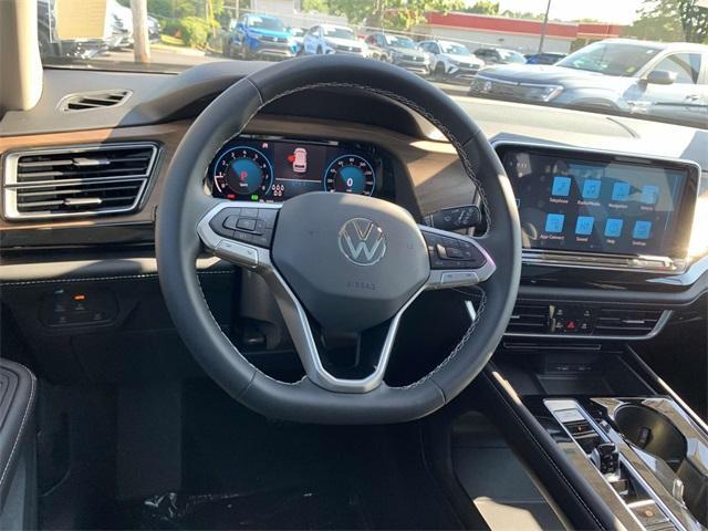 new 2024 Volkswagen Atlas car, priced at $48,145