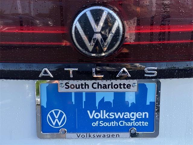 new 2024 Volkswagen Atlas car, priced at $49,673