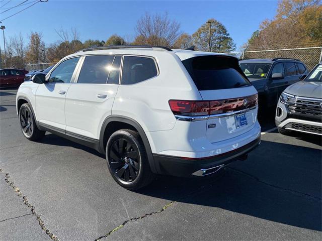 new 2025 Volkswagen Atlas car, priced at $47,852