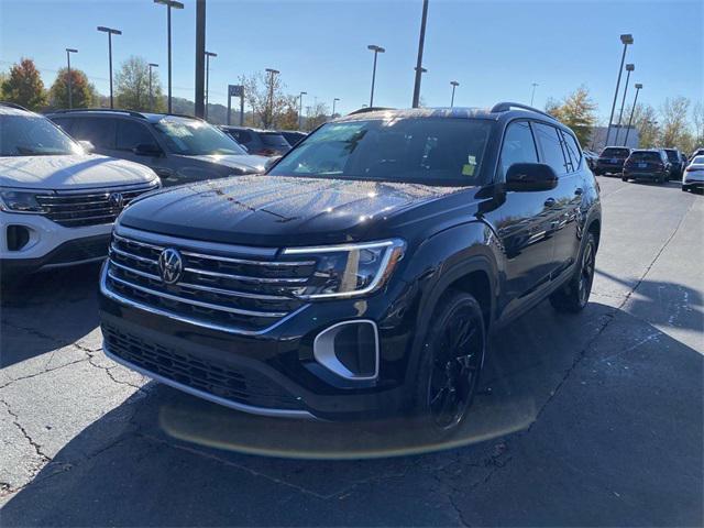 new 2025 Volkswagen Atlas car, priced at $47,326