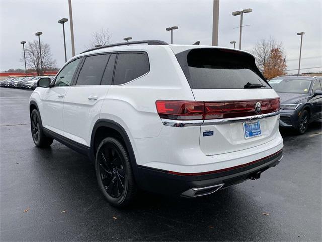 new 2025 Volkswagen Atlas car, priced at $49,052