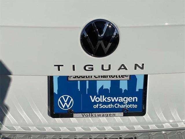 new 2024 Volkswagen Tiguan car, priced at $33,696