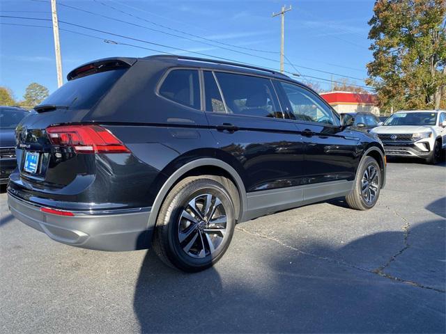 new 2024 Volkswagen Tiguan car, priced at $31,311