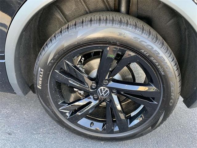 new 2024 Volkswagen Tiguan car, priced at $38,591