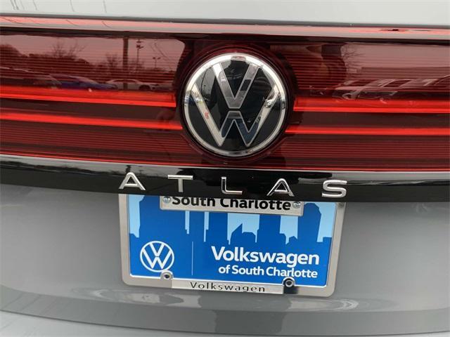 new 2024 Volkswagen Atlas car, priced at $49,946