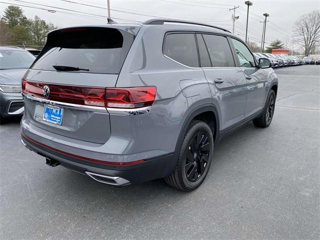 new 2025 Volkswagen Atlas car, priced at $45,431