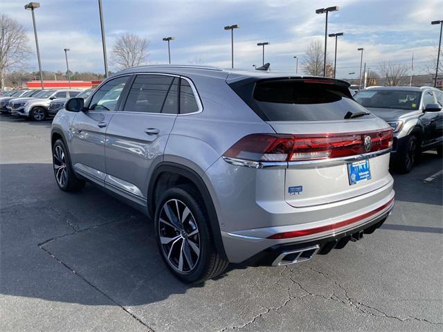 new 2025 Volkswagen Atlas Cross Sport car, priced at $55,126