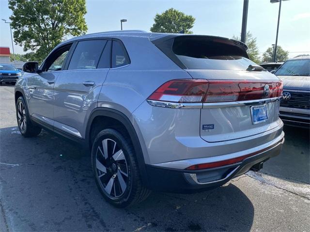 new 2024 Volkswagen Atlas Cross Sport car, priced at $45,391