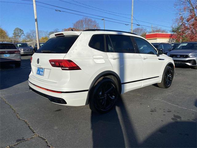 new 2024 Volkswagen Tiguan car, priced at $37,556