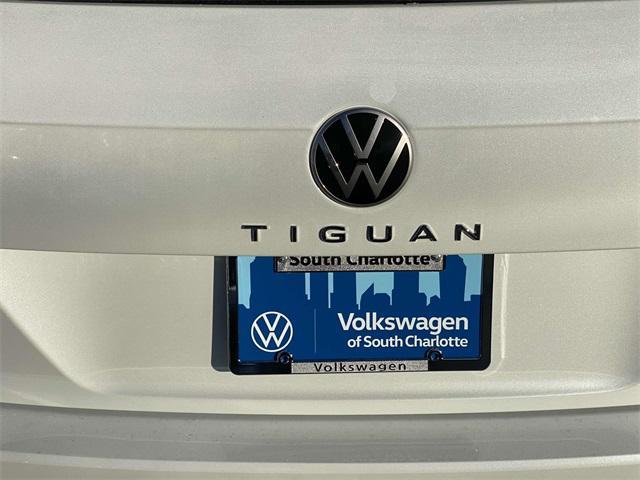 new 2024 Volkswagen Tiguan car, priced at $37,556