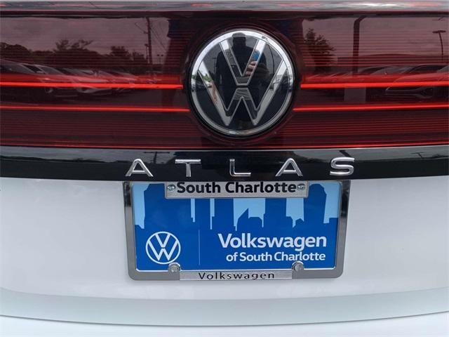 new 2024 Volkswagen Atlas car, priced at $54,056