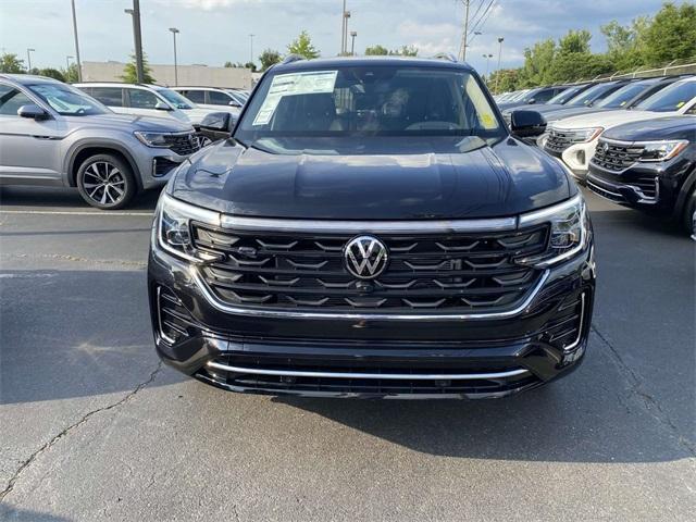 new 2024 Volkswagen Atlas car, priced at $55,691