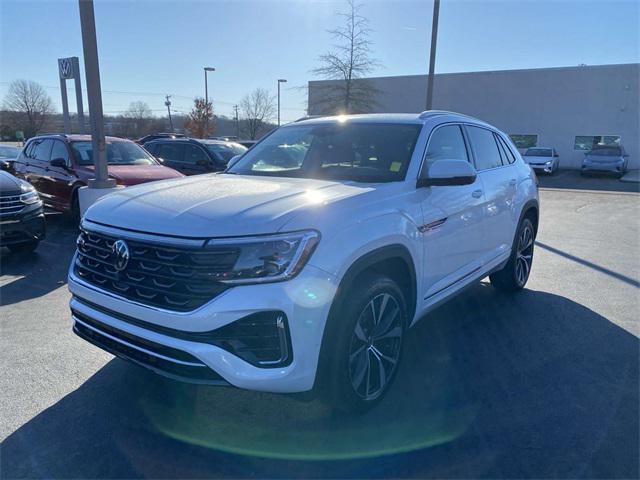 new 2025 Volkswagen Atlas Cross Sport car, priced at $55,581