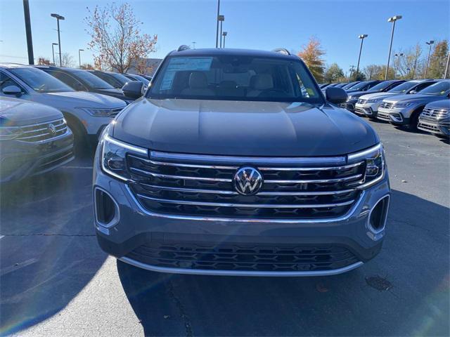 new 2025 Volkswagen Atlas car, priced at $46,631