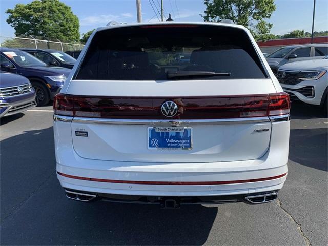 new 2024 Volkswagen Atlas car, priced at $56,055