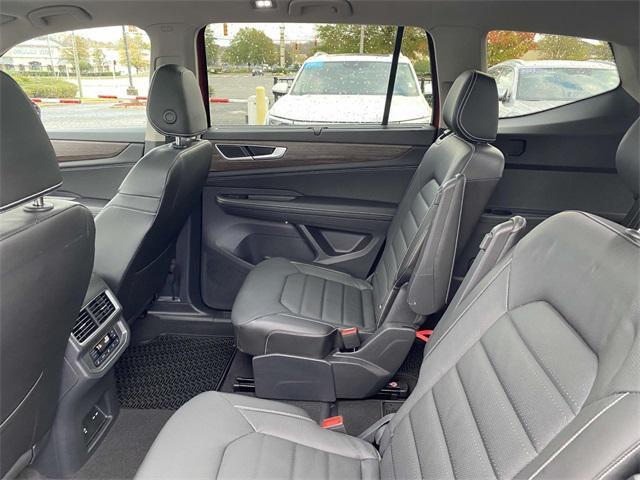 used 2024 Volkswagen Atlas car, priced at $43,579